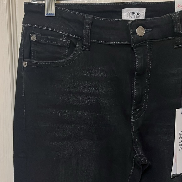m1858 Kristen Skinny - Picture 4 of 10